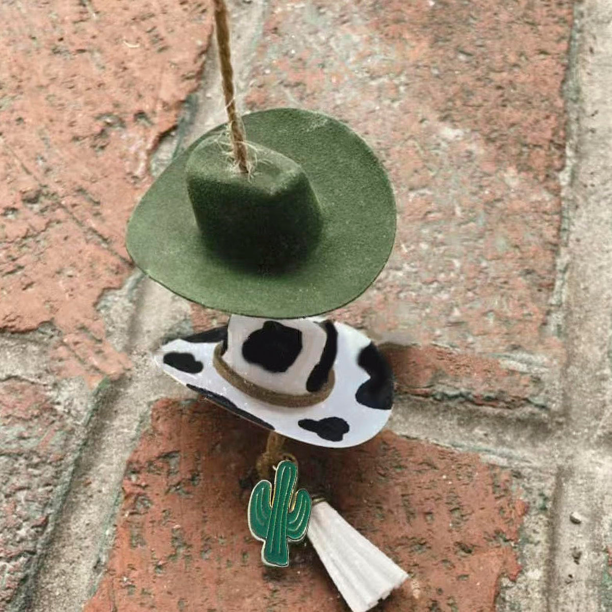 Cowboy Hat Car Charm,Cow Print Decor Rear View Mirror Hanging Accessories