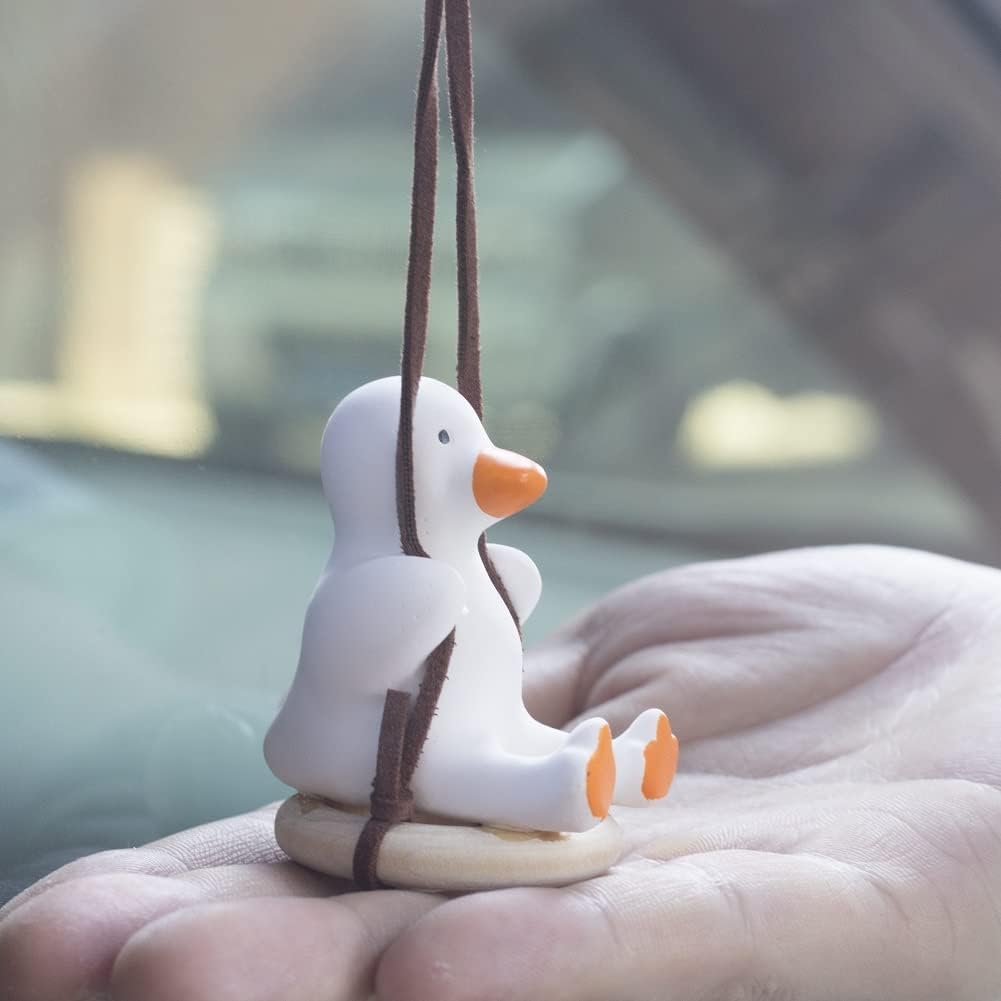 Car Rearview Mirror Hanging Accessories, Cute Swinging Duck Car Interior Ornament Mirrors Funny Decoration