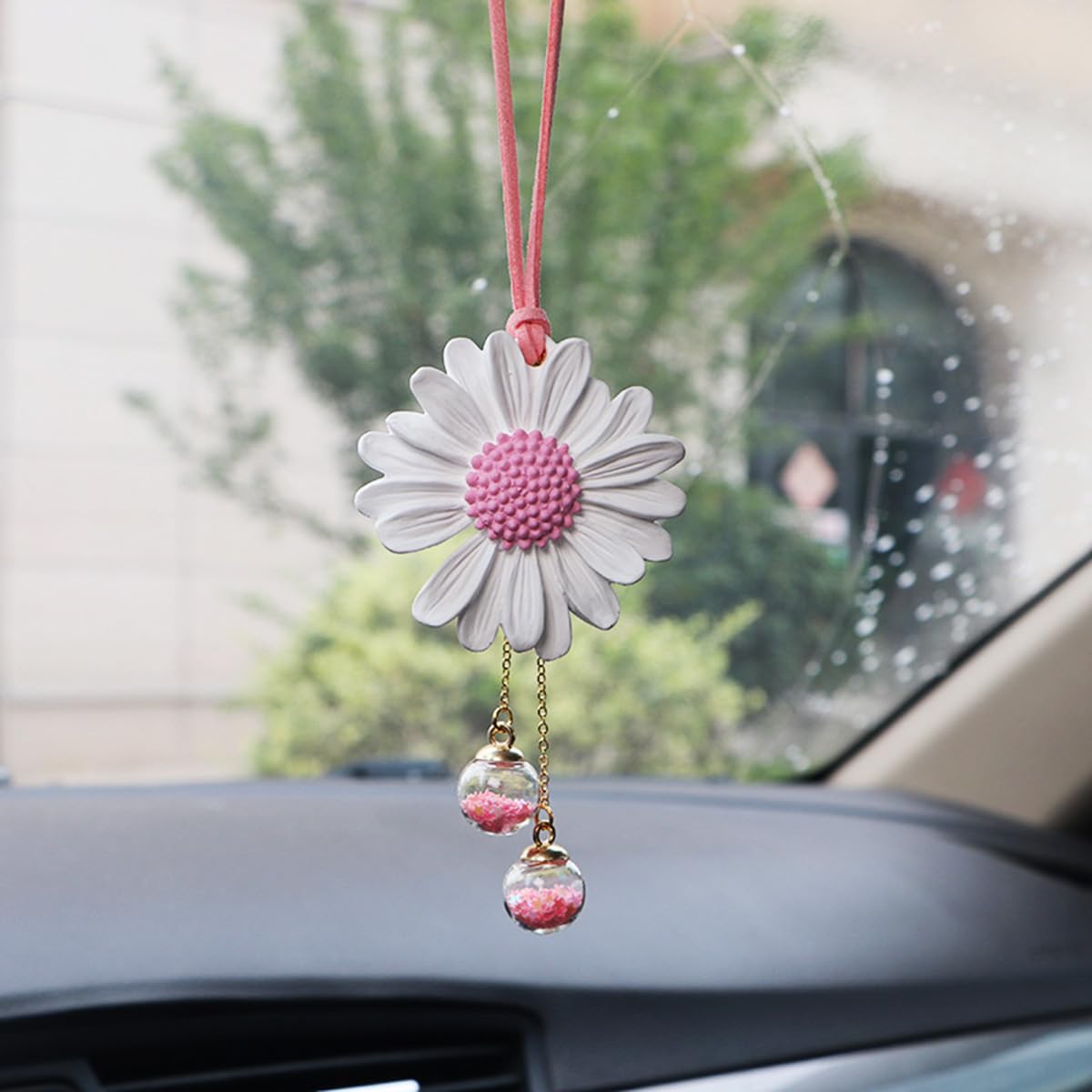 Daisy Car Hanging Ornaments for Women Girls Cute Sunflower Car Rear View Mirror Hanging Charms Automotive Interior Aesthetic Decoration Accessories Gift (White)