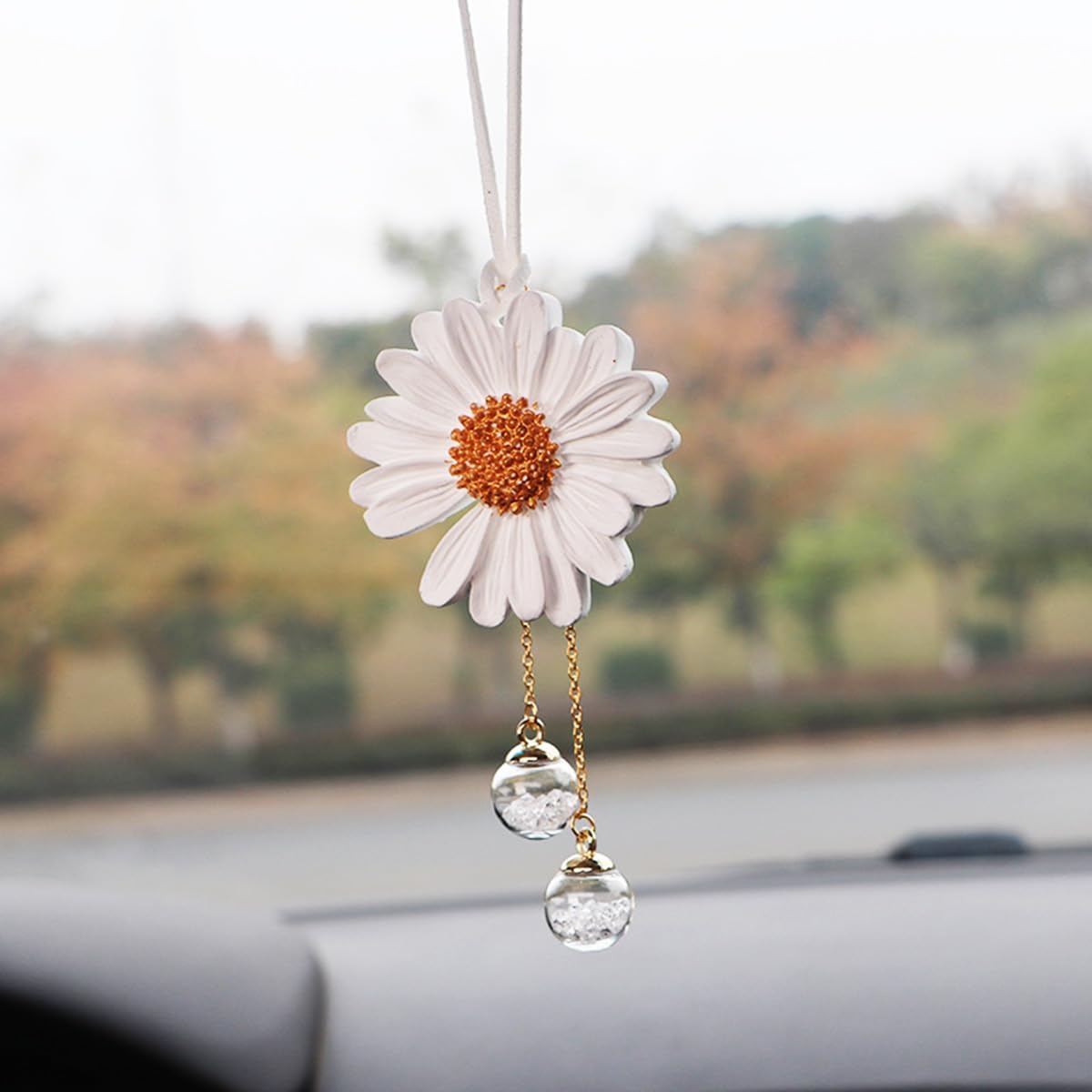 Daisy Car Hanging Ornaments for Women Girls Cute Sunflower Car Rear View Mirror Hanging Charms Automotive Interior Aesthetic Decoration Accessories Gift (White)