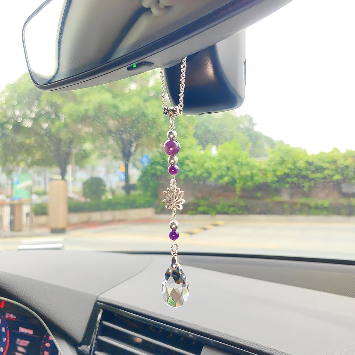 Crystal Sun Catcher Rear View Mirror Accessories, Cute Lotus Flower Pendant Car Decor, Boho Hanging Ornament Suncatchers Charms for Car Mirror, Garden, Windows