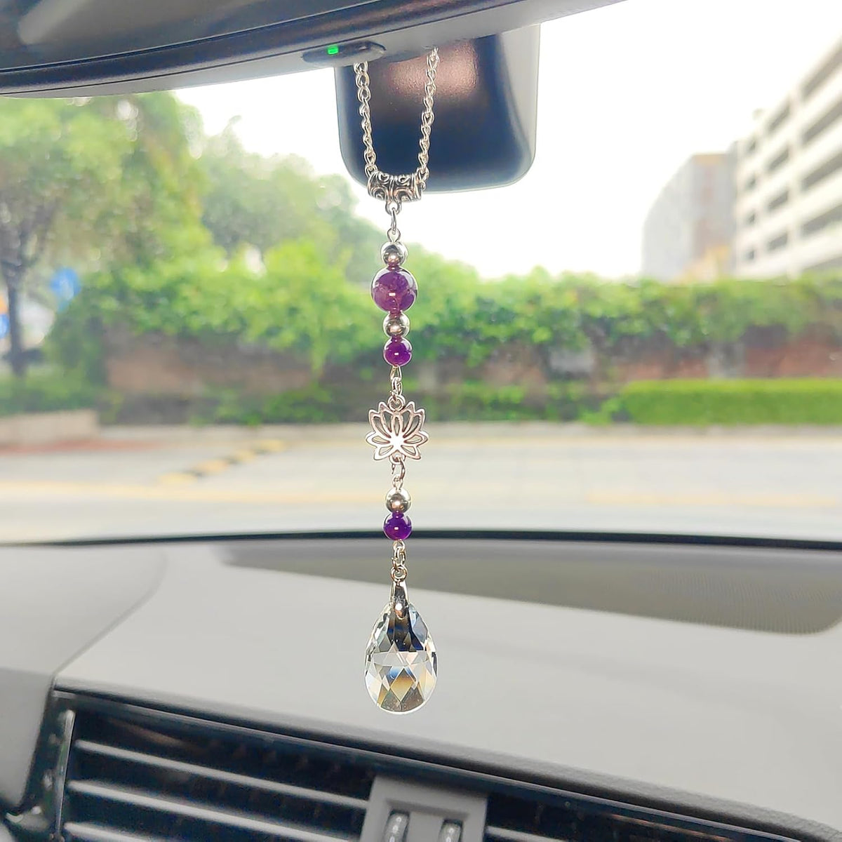 Crystal Sun Catcher Rear View Mirror Accessories, Cute Lotus Flower Pendant Car Decor, Boho Hanging Ornament Suncatchers Charms for Car Mirror, Garden, Windows