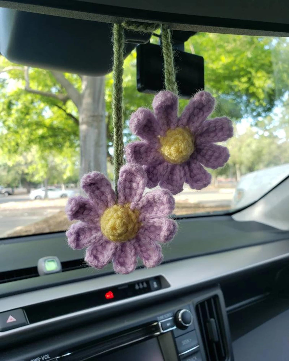 Crochet Daisy Car Accessories for Women Cute Rear View Mirror Hanging Charm