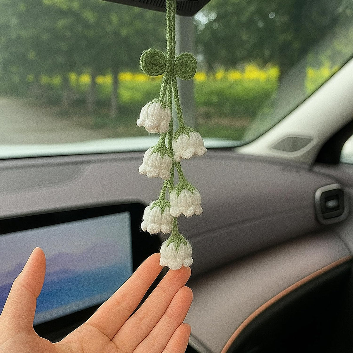 Crochet Lily Car Hanging, Handmade Lily Rearview Mirror Charm, Boho Car Decor, Crochet Flower Car Accessory, for Her D9